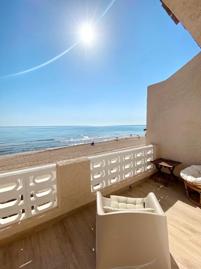 Modern Beachfront Townhouse Villa Perello  Exterior photo